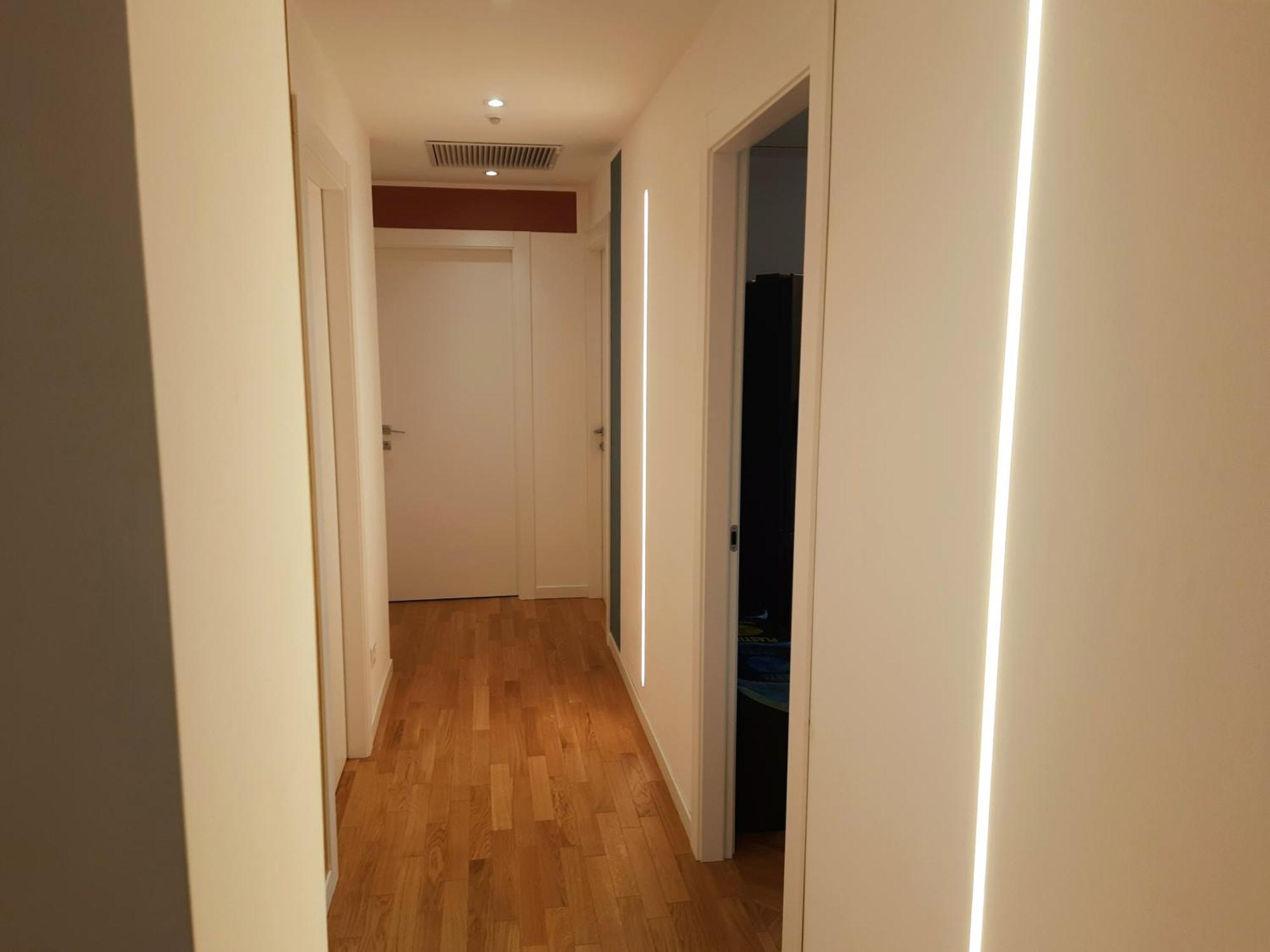 Mako Suites - Centro E Stazione Монца Экстерьер фото
